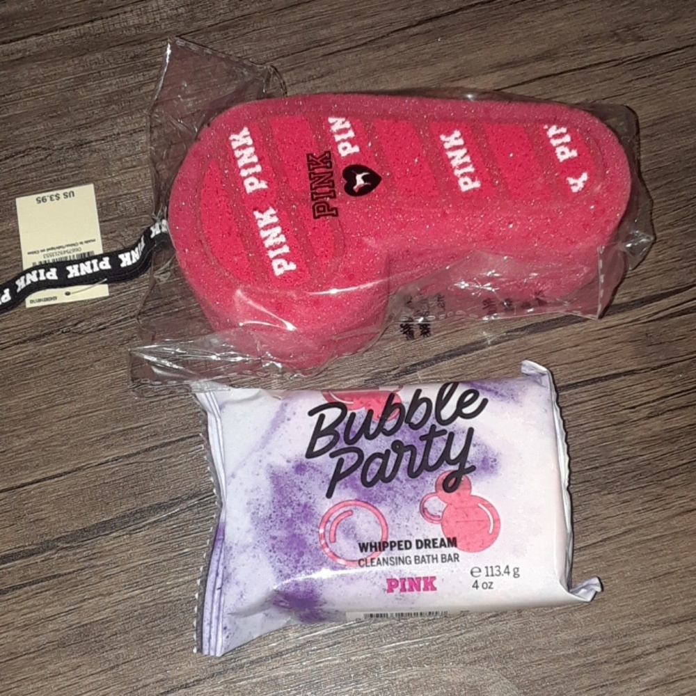 🆕️🆕️🆕️VS bath bar💋 plus sponge